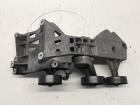 Mercedes Benz A-Klasse Lichtmaschinenhalter Aggregathalter 2662000670