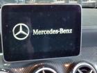 Mercedes Benz GLA 180 X156 Bj.2018 Radio Display A1669008102
