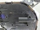 Ford Focus CB8 DYB Bj.2014 Wischermotor vorne Links BM5117504AJ 0390248108