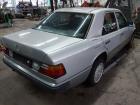 Mercedes Benz W124 Bj.1990 Türbeplankung vorne Rechts bis 1993 1246901640R