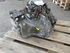 Schaltgetriebe Gearbox 6g 2,0d GT-S820JC KIA Carens(Un) ab 06/06 BJ: 2008 Schaltgetriebe Gearbox 6g 2,0d GT-S820JC KIA Carens(Un) ab 06/06 BJ: 2008