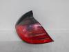 C180-C320 Sportcoupe (CL 203 01/01-03/07,2001-2007)(325) Heckleuchte Links 2038200564