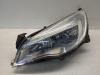 Opel Astra J BJ 2012 Scheinwerfer links ab 11 / 09 5 Türer Limousine
