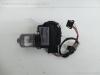 Mercedes E-Klasse W211; Wischermotor vorne; ab 03/03-; 2118200442; 0390241801
